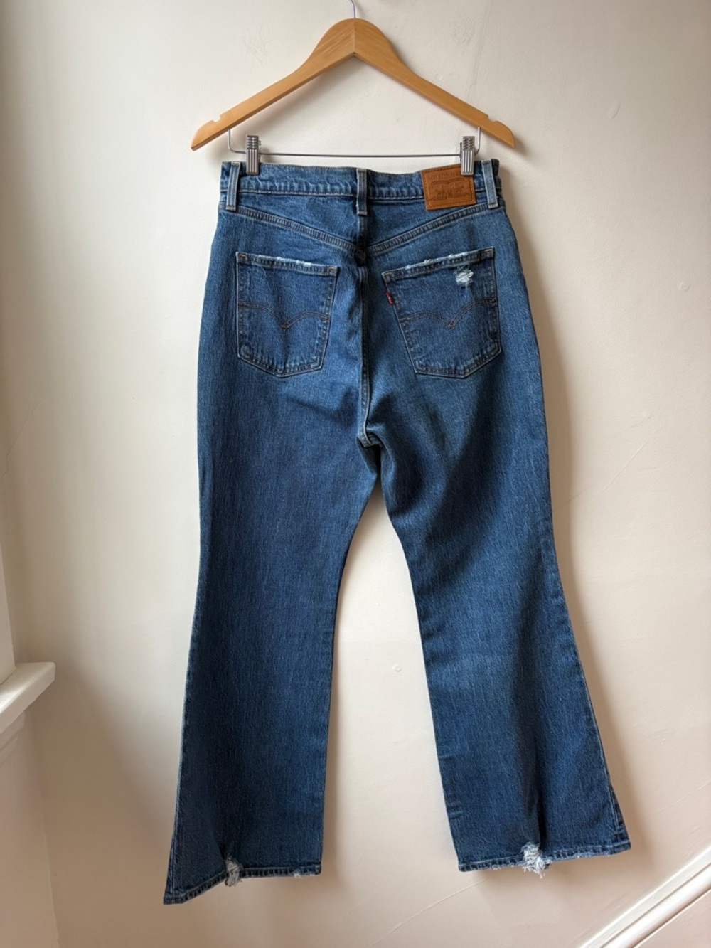 NWT Levi's 70s High Flare Jean - Picture 4 of 15